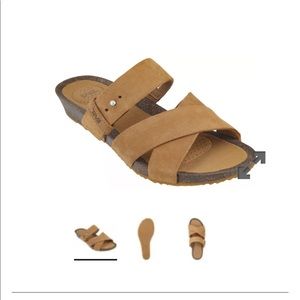 Teva Mahonia Leather Slides